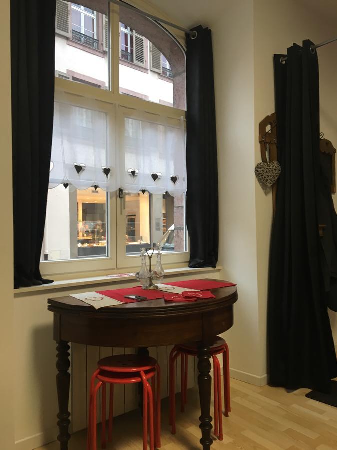 Le Bratzala Apartment Colmar Exterior photo